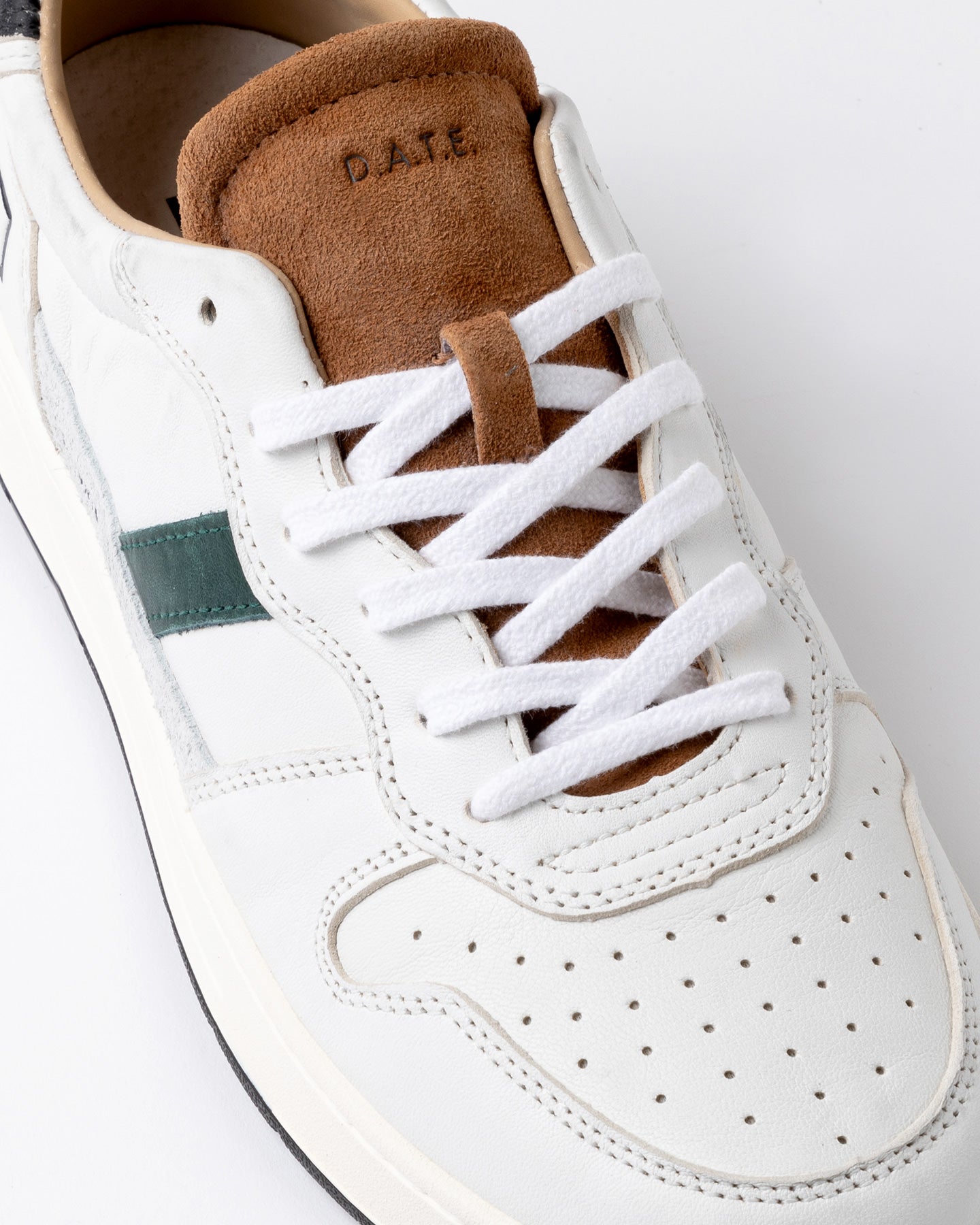 D.A.T.E. COURT 2.0 VINTAGE WHITE/CUOIO