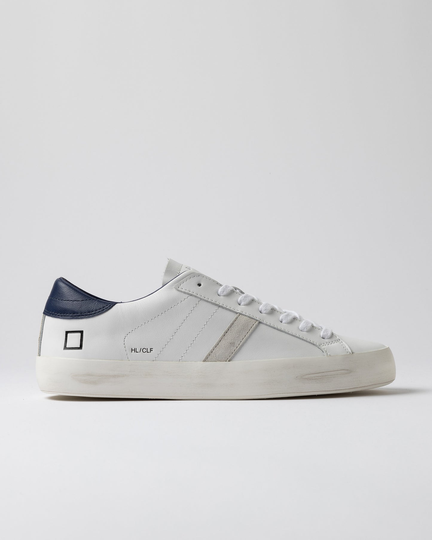 D.A.T.E. HILL LOW CALF WHITE-BLUE